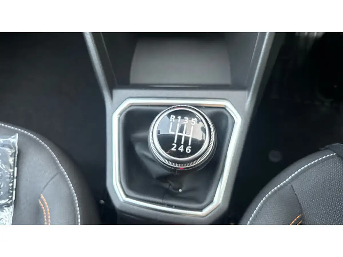 2022-dacia-sandero-stepway-10-tce-prestige-100bhp-bi-fuel-big-53