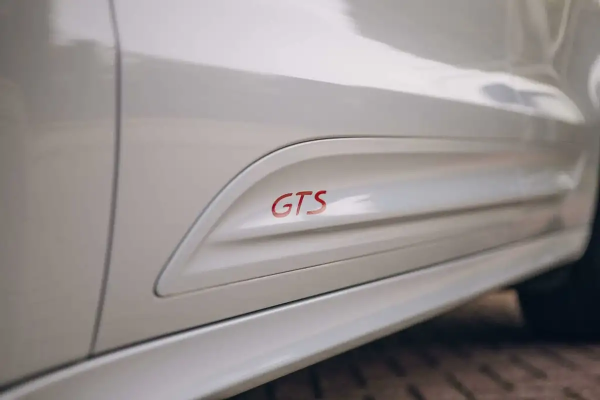 2022-porsche-macan-29-v6-gts-big-20