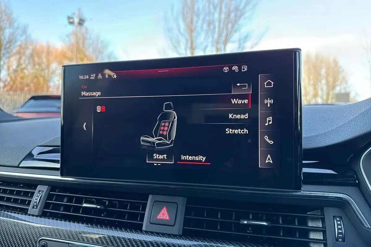 2024-audi-rs4-avant-29-tfsi-carbon-black-big-54