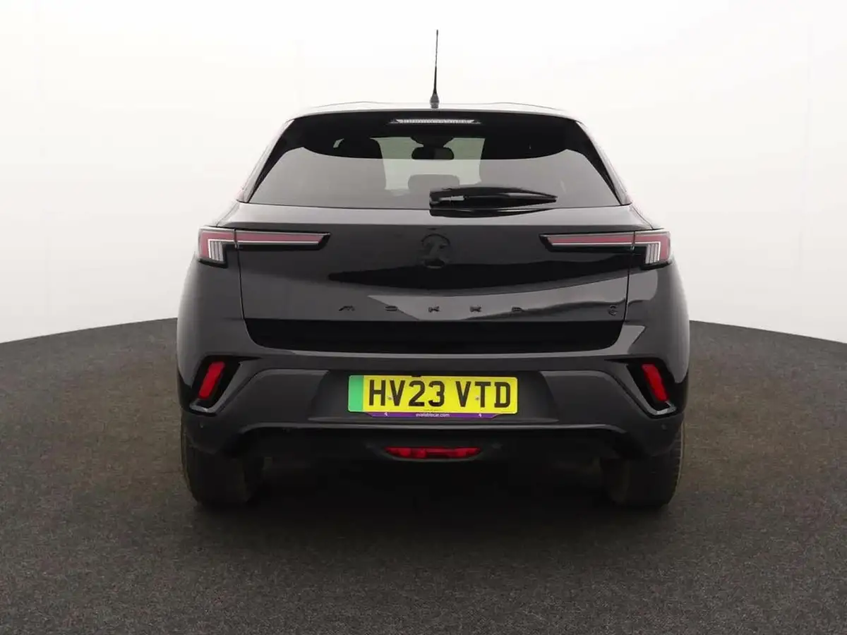 2023-vauxhall-mokka-e-gs-big-3