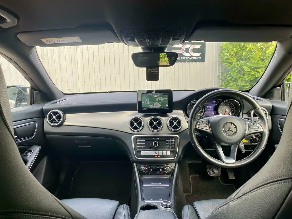 2018-mercedes-benz-cla-16-cla-180-sport-coupe-4d-7g-dct-big-2