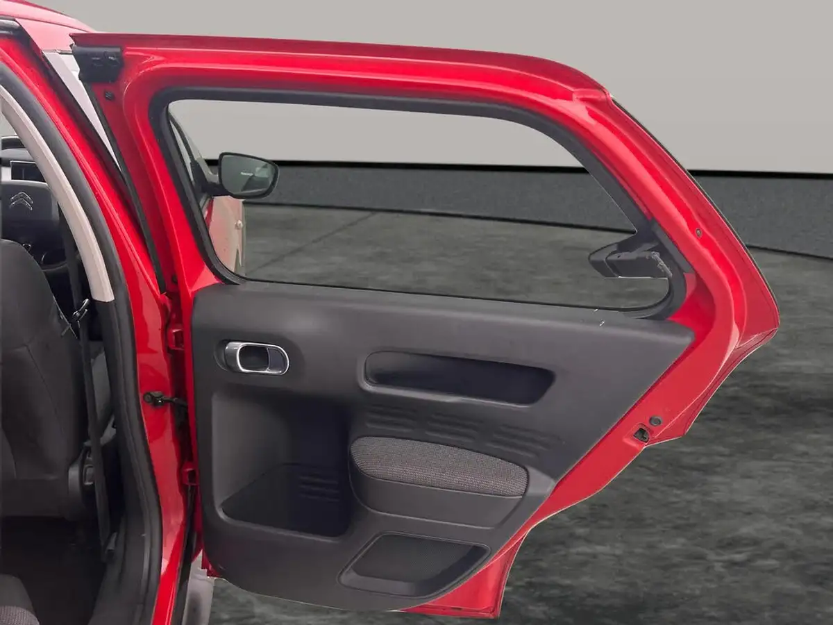 2018-citroen-c4-cactus-16bluehdi-flair-big-22