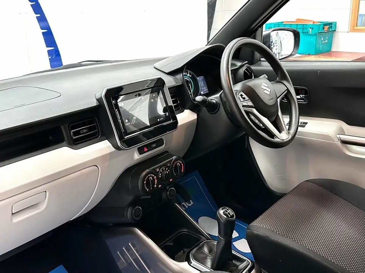 2018-suzuki-ignis-12-dualjet-adventure-big-3