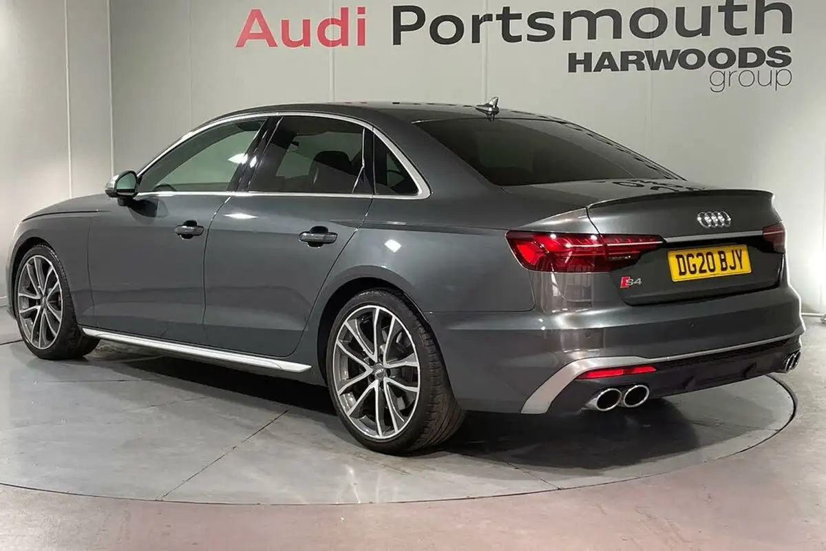 2020-audi-s4-30tdi-v6-347ps-big-9