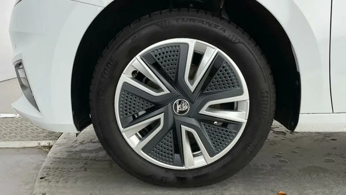2024-skoda-fabia-10-tsi-se-l-110ps-dsg-big-34