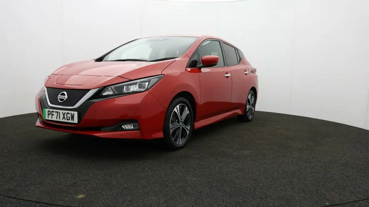 2022-nissan-leaf-e-tekna-big-57