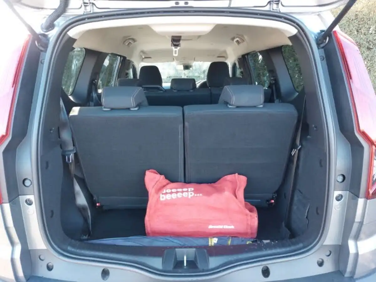 2024-dacia-jogger-16-tce-extreme-big-7