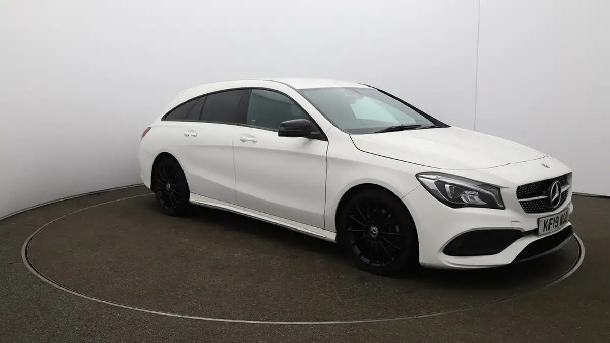 2019-mercedes-benz-cla-20-cla-220-amg-line-night-edition-ss-shooting-brake-5d-big-1