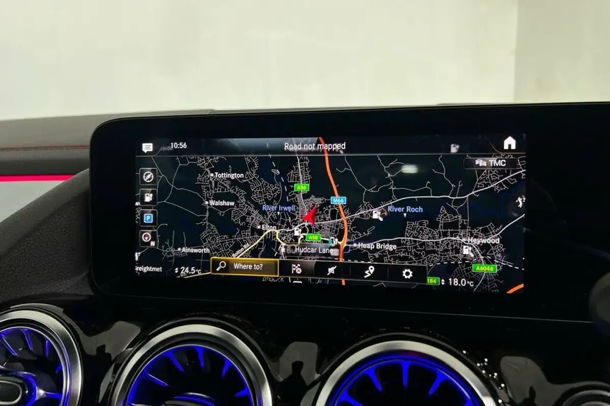 2022-mercedes-benz-eqa-e-eqa-250-amg-line-big-25