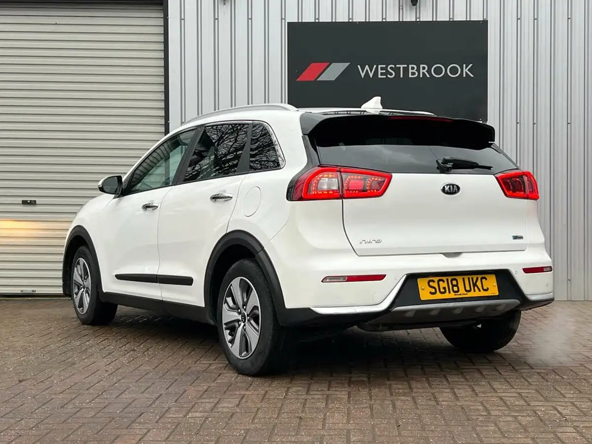2018-kia-niro-16-gdi-2-adap-big-9