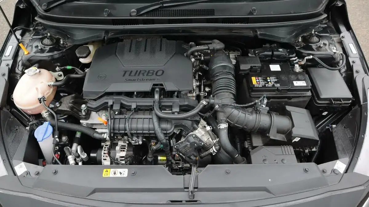 2024-hyundai-i20-10-t-gdi-advance-big-19