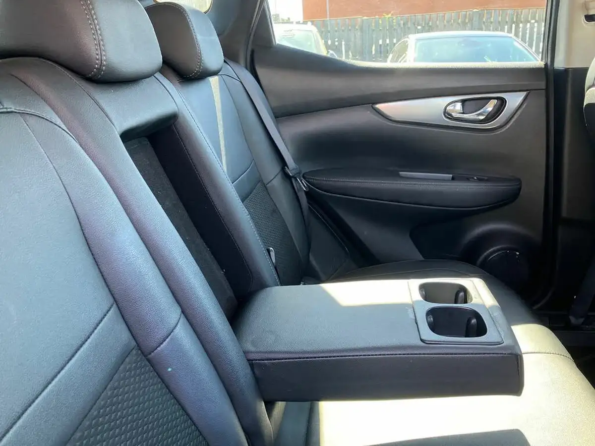 2018-nissan-qashqai-12-dig-t-tekna-big-24