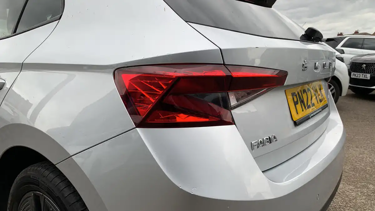 2022-skoda-fabia-10-tsi-colour-edition-95ps-big-25