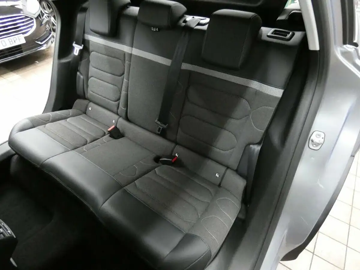 2021-citroen-c4-15bluehdi-shine-130ps-eat8-big-79