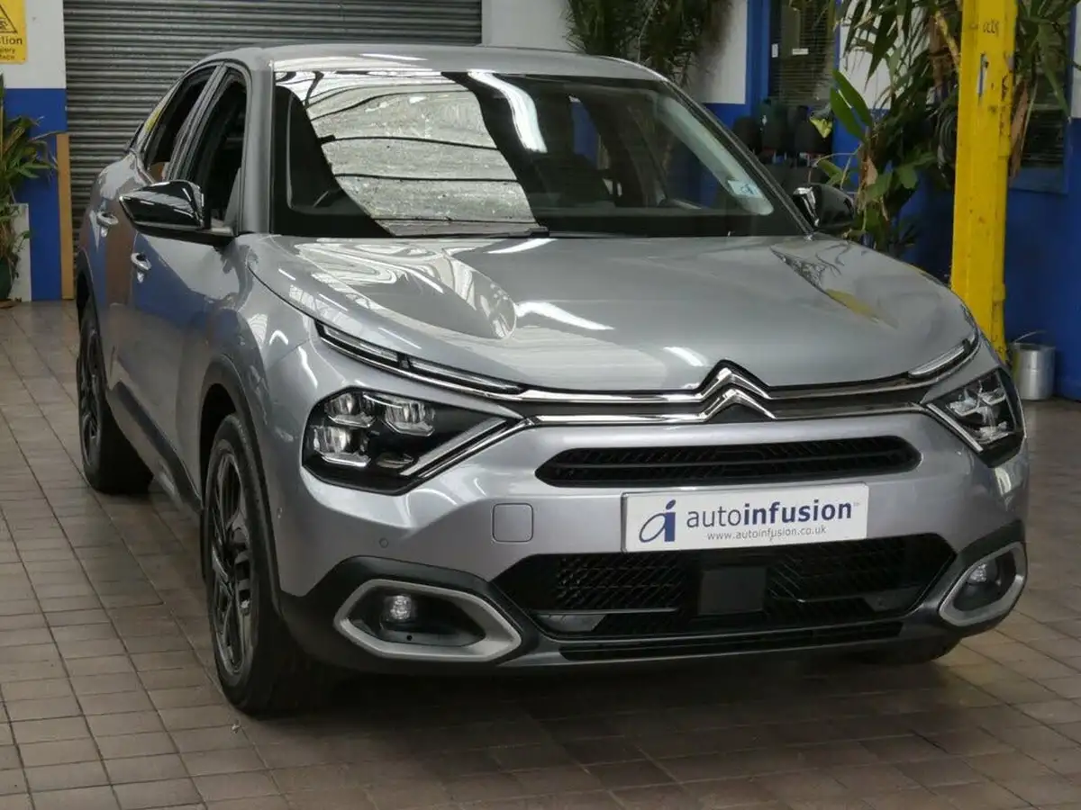 2021-citroen-c4-15bluehdi-shine-130ps-eat8-big-27