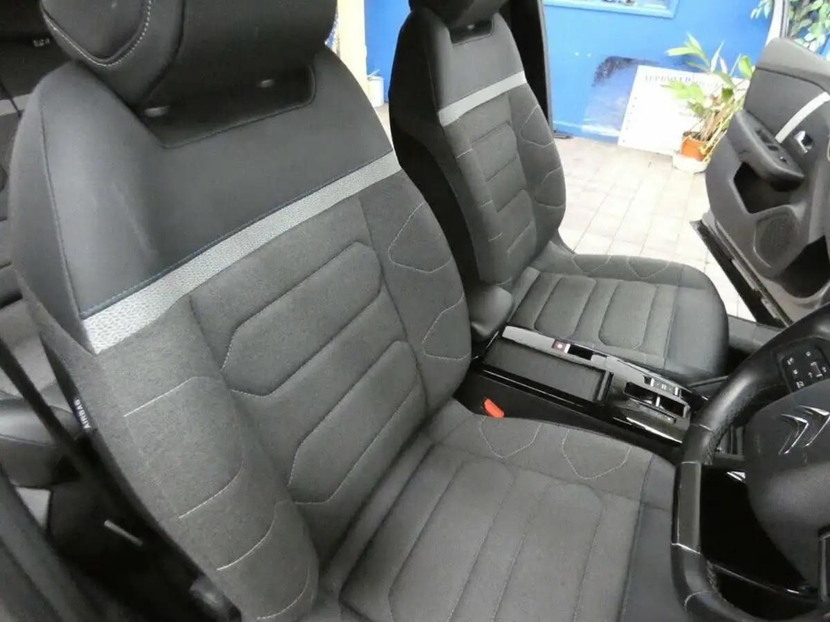 2021-citroen-c4-15bluehdi-shine-130ps-eat8-big-55