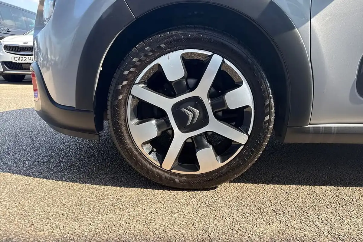 2019-citroen-c3-12-puretech-flair-nav-edition-82ps-ss-big-11