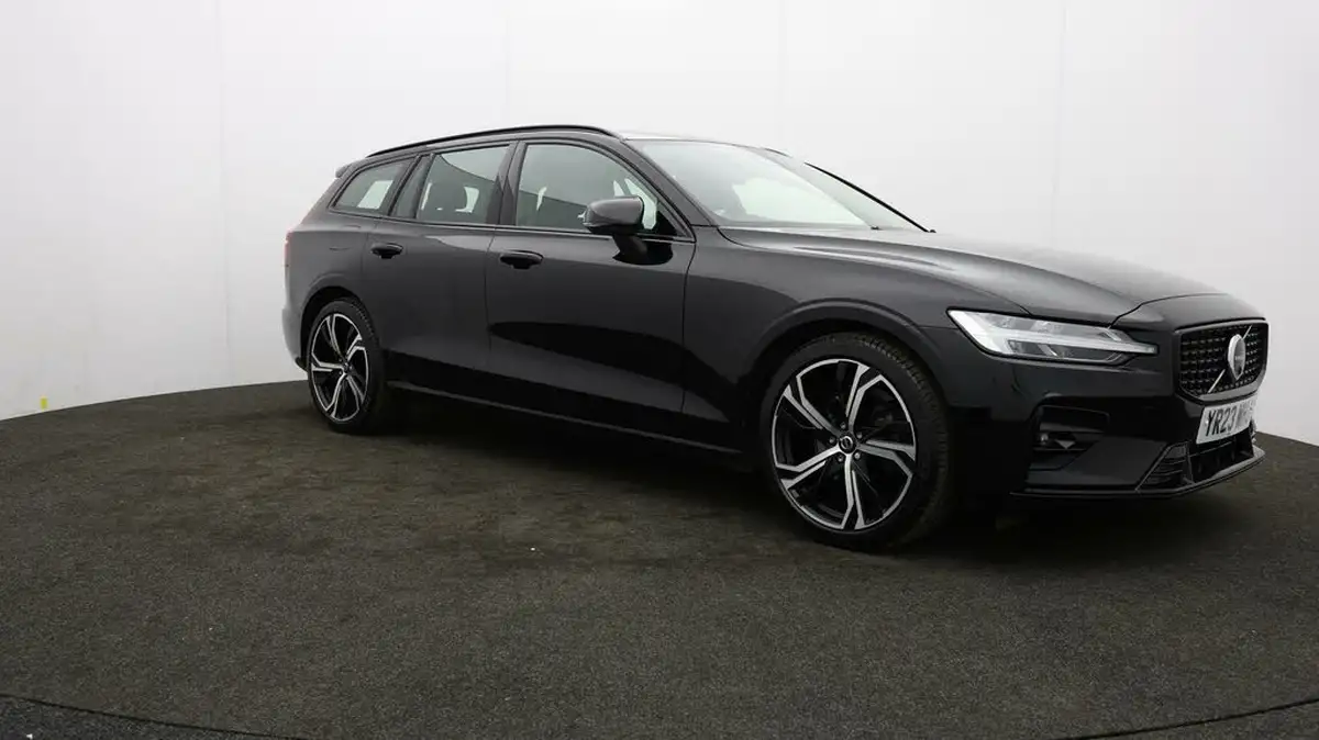 2023-volvo-v60-20-b3-plus-station-wagon-big-38