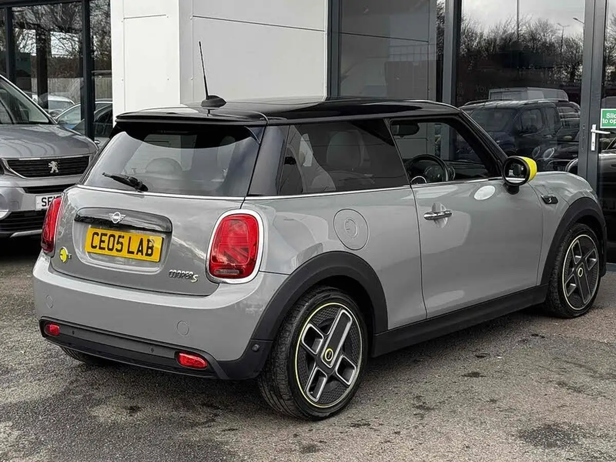 2021-mini-cooper-e-cooper-s-3-big-13