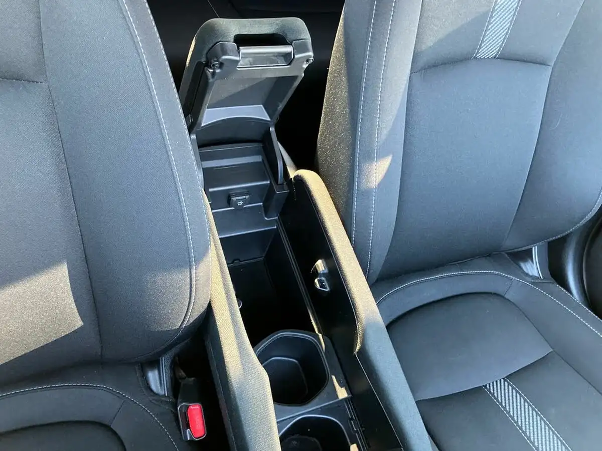 2018-honda-civic-16-i-dtec-sr-hatchback-5d-big-34