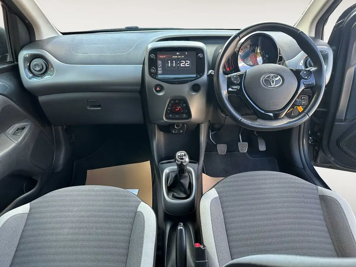 2020-toyota-aygo-10-vvt-i-x-trend-big-3