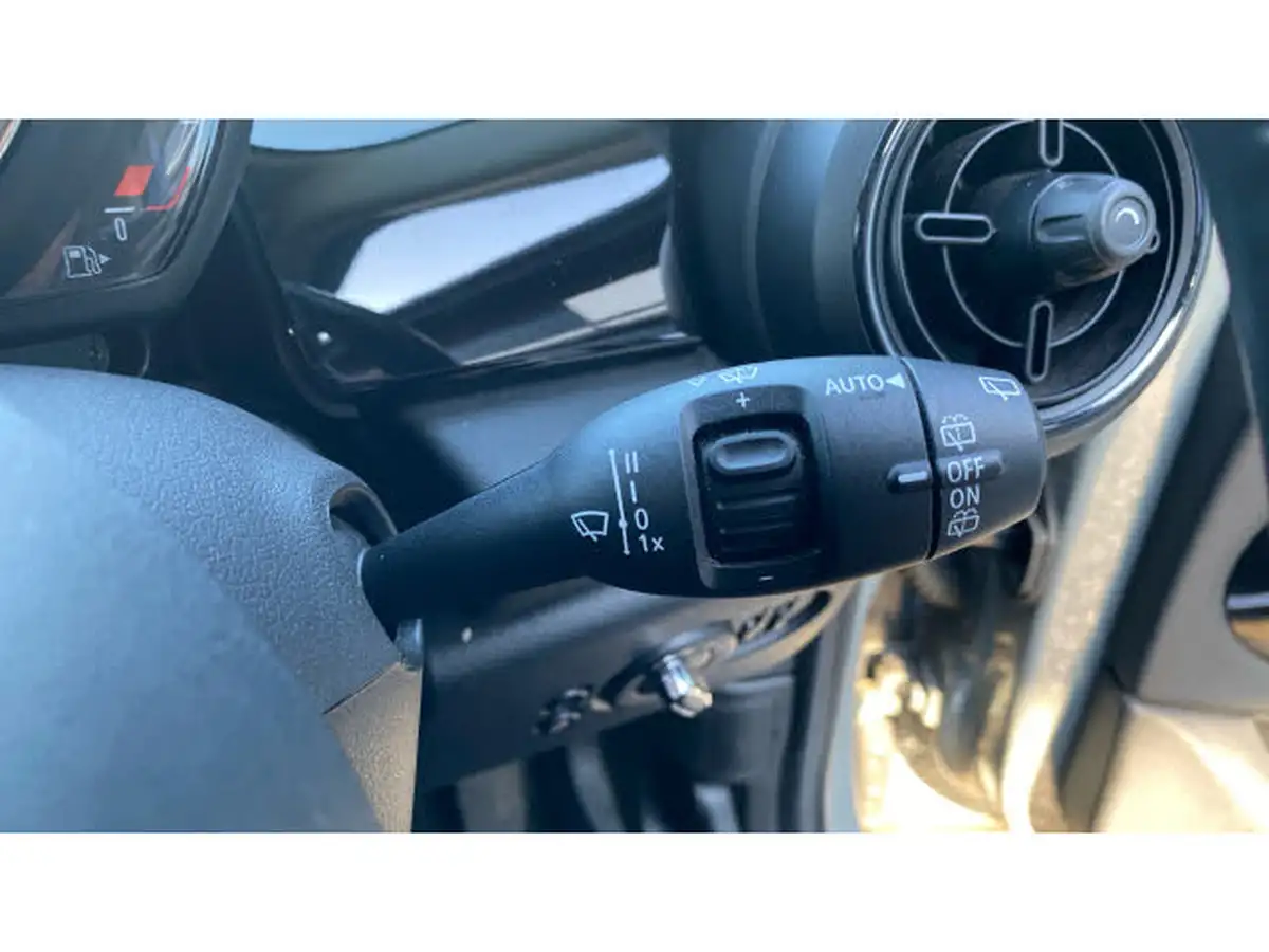 2021-mini-cooper-15-cooper-classic-hatchback-5d-big-39