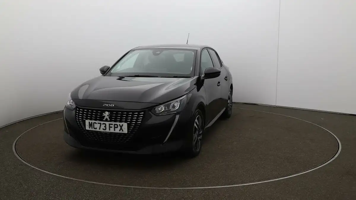 2023-peugeot-208-12-puretech-allure-premium-100ps-eat8-big-28