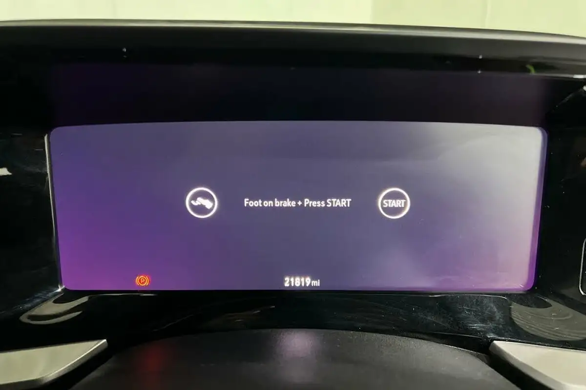 2021-vauxhall-mokka-e-launch-edition-big-11