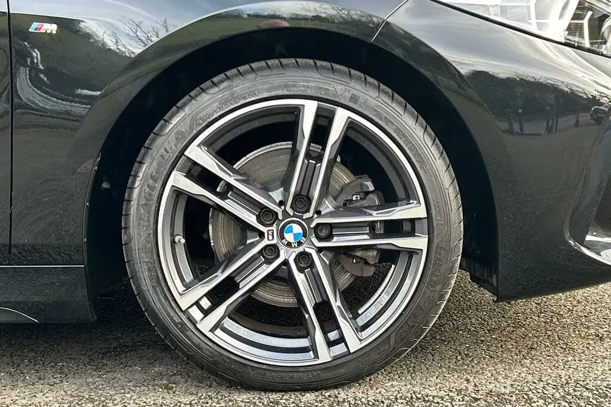 2022-bmw-1-series-15-118i-m-sport-lcp-dct-big-24