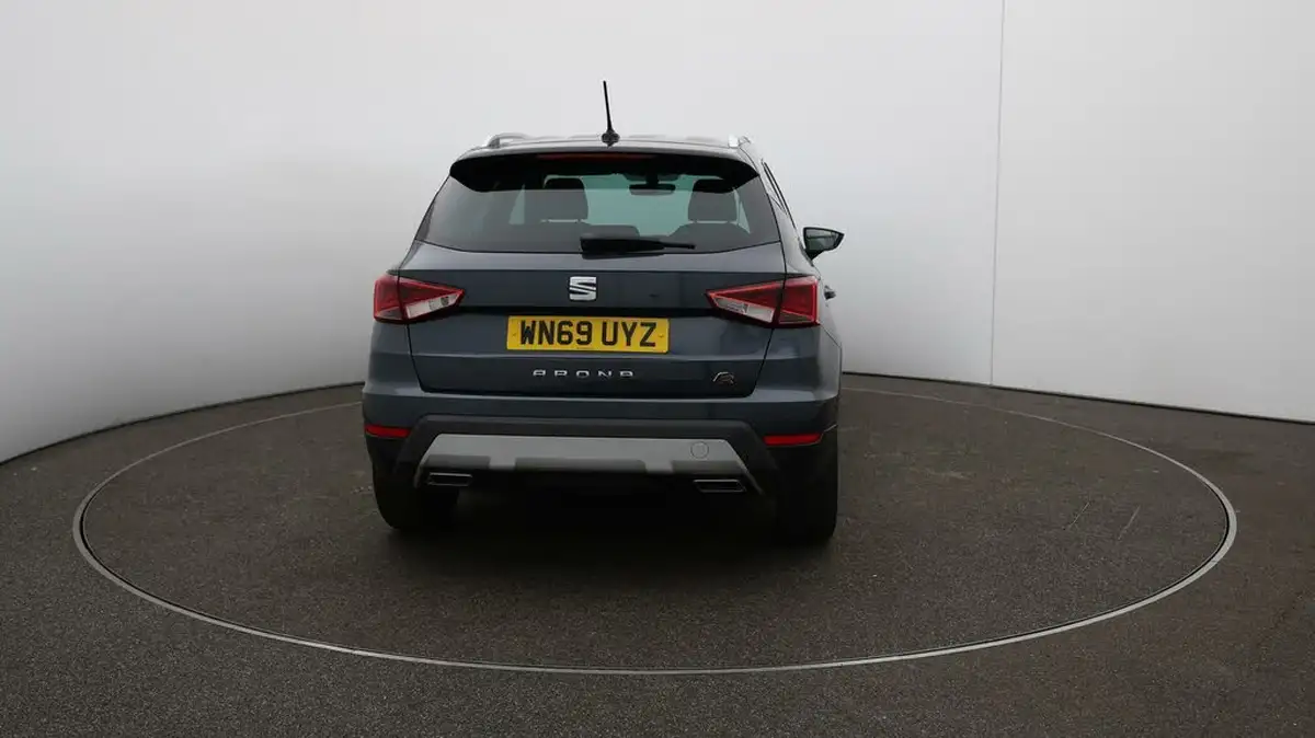 2019-seat-arona-10-tsi-fr-big-6