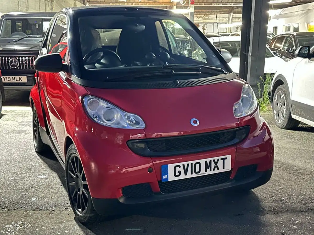 2010-smart-fortwo-10-passion-84bhp-cabriolet-big-1