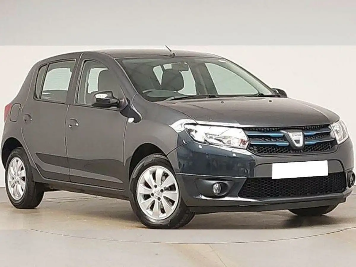 2015-dacia-sandero-15d-midnight-big-7