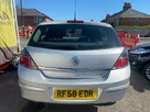 2009-vauxhall-astra-14-active-90ps-5d-small-4