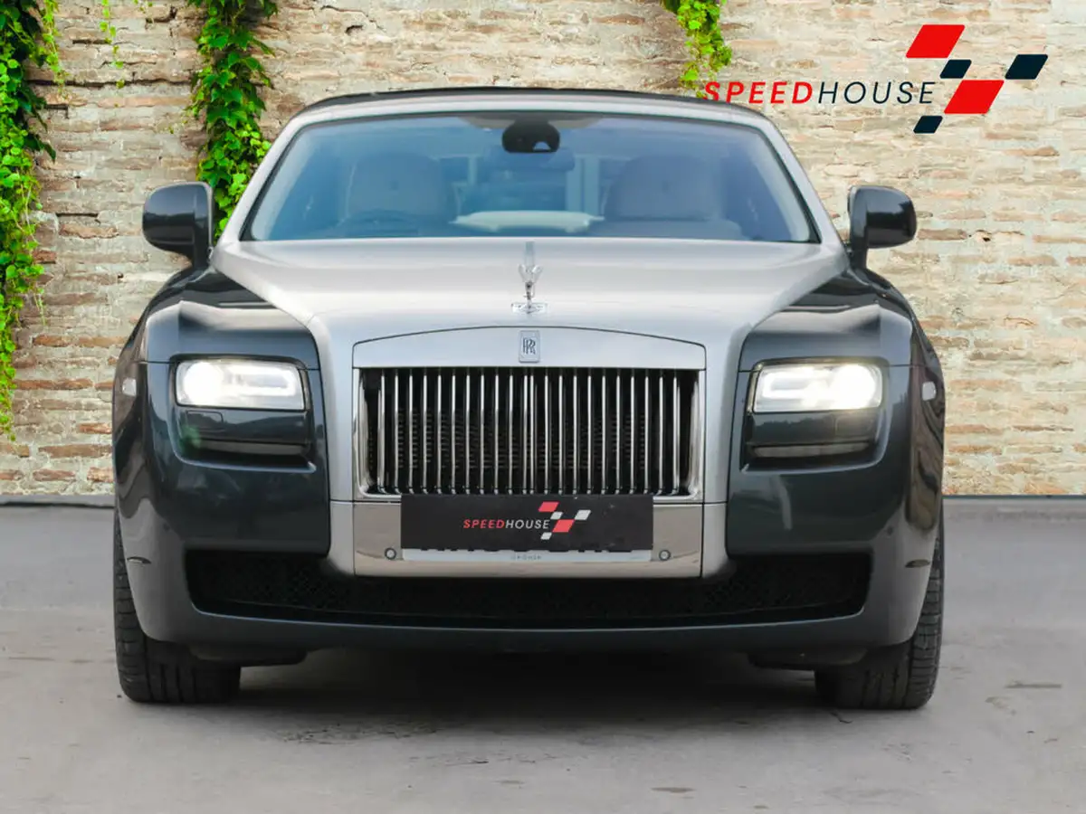 2010-rolls-royce-ghost-66-big-2