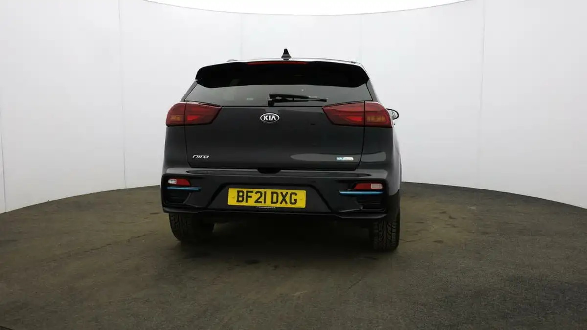 2021-kia-e-niro-ev-4-big-53