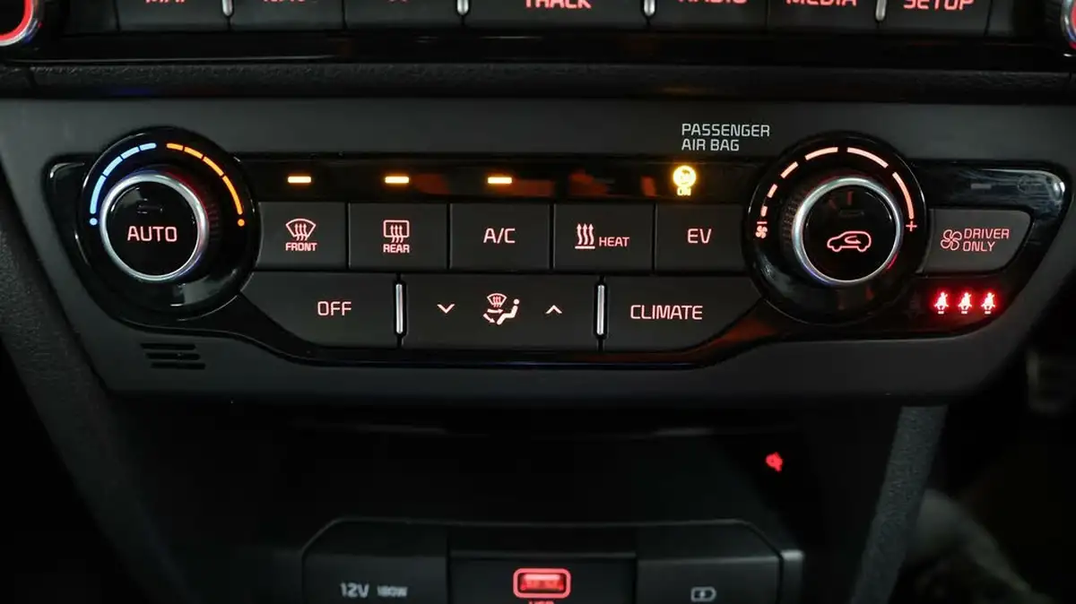 2021-kia-e-niro-ev-4-big-11