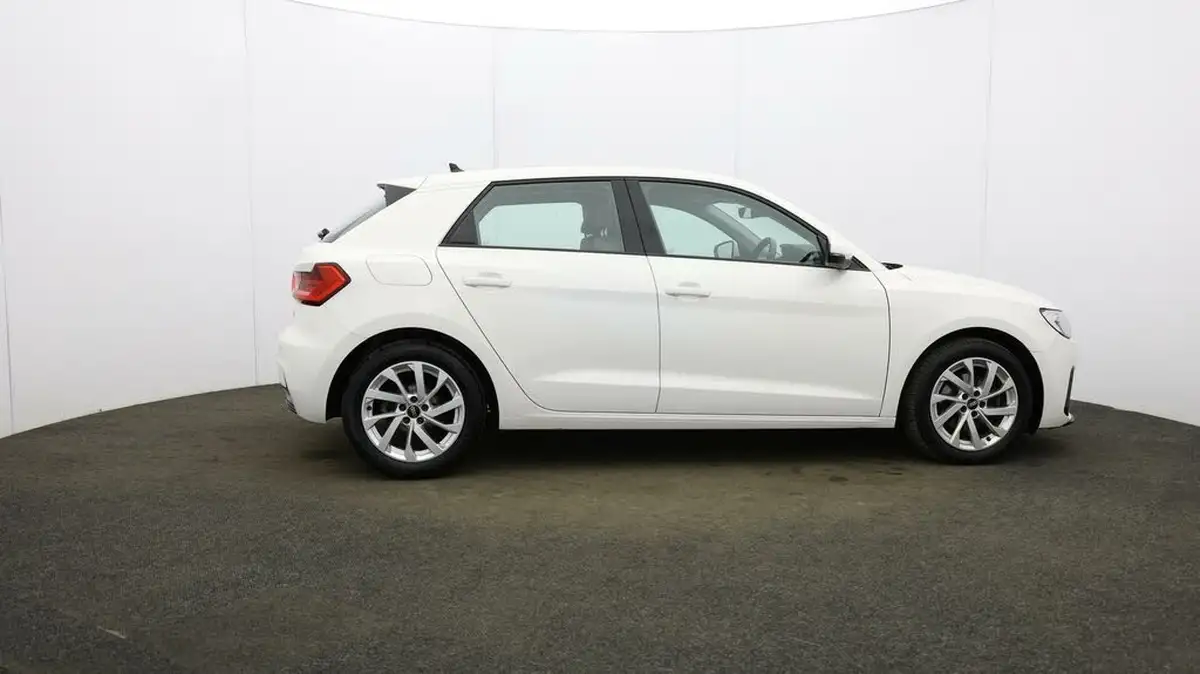 2021-audi-a1-10-30-tfsi-sport-110ps-big-45