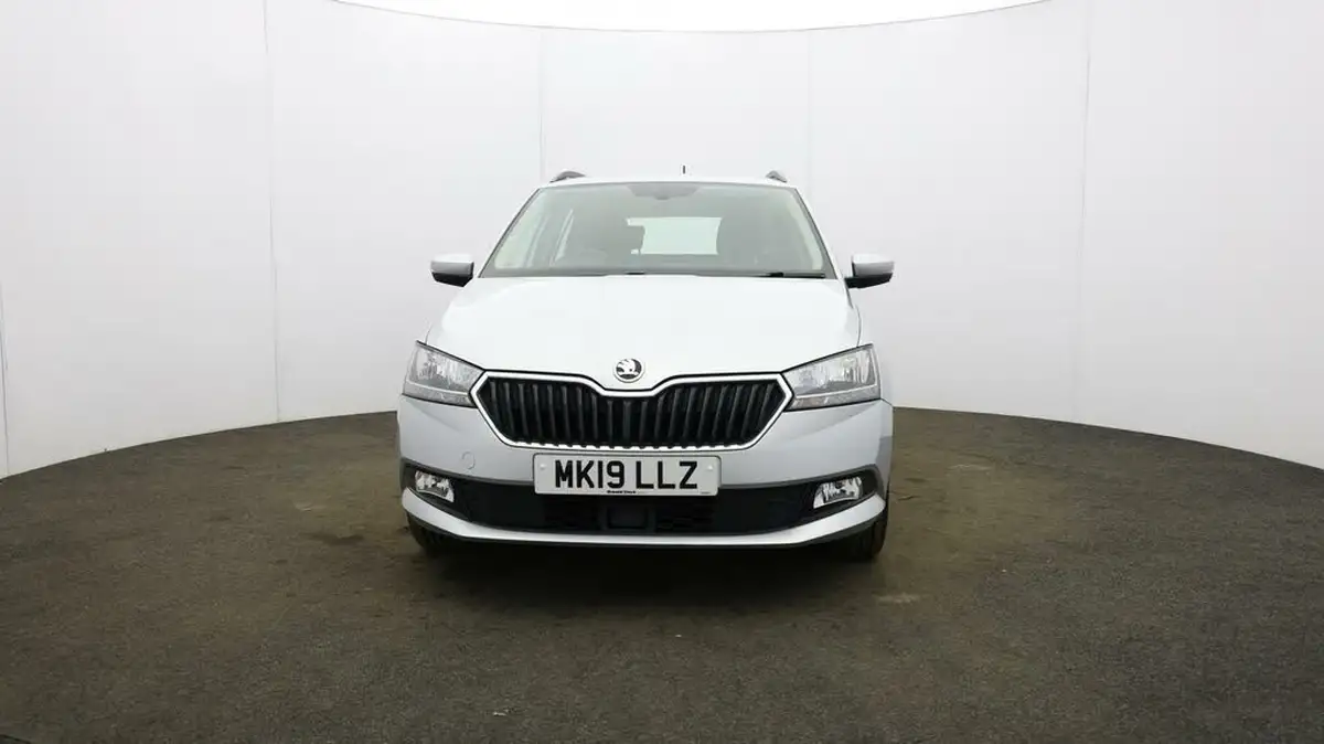 2019-skoda-fabia-10-tsi-se-l-109ps-estate-dsg-big-1