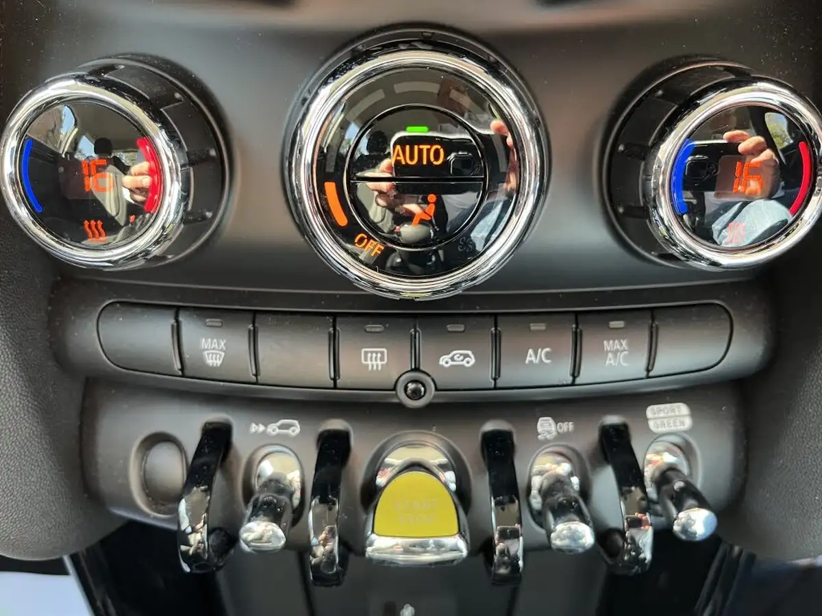 2021-mini-cooper-e-cooper-s-1-big-17