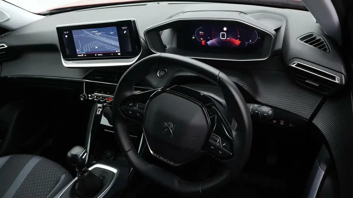 2021-peugeot-2008-suv-12-puretech-allure-premium-130bhp-big-8