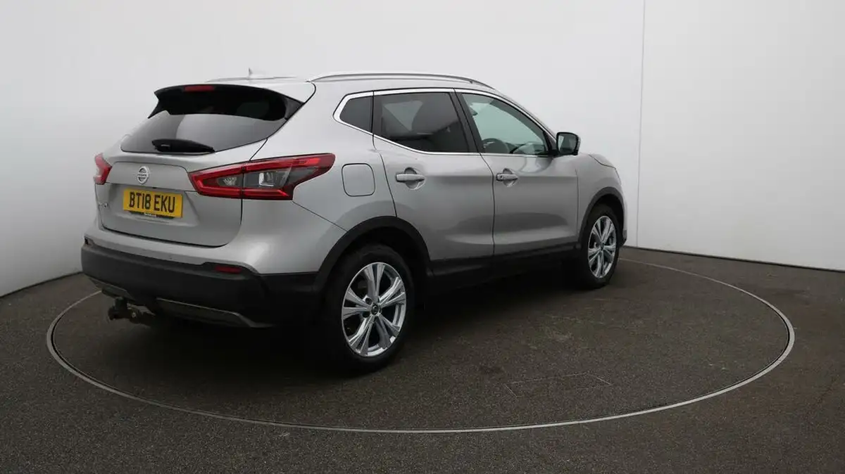2018-nissan-qashqai-12-dig-t-n-connecta-big-7