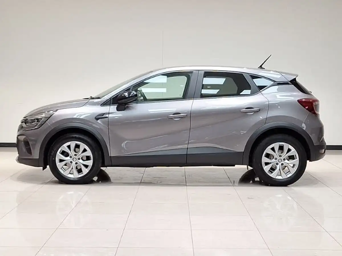 2021-renault-captur-13-tce-iconic-edition-edc-auto-big-3