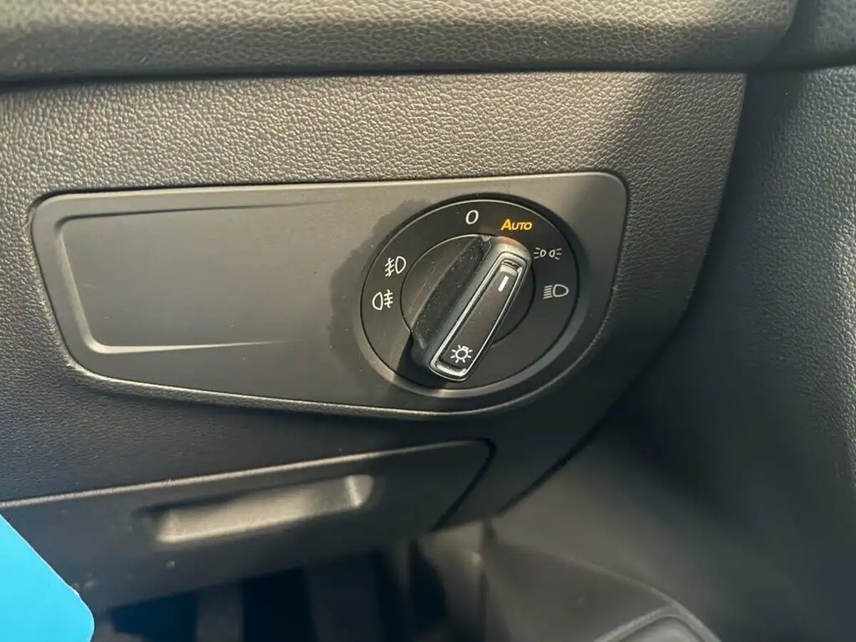 2018-volkswagen-tiguan-allspace-20tdi-se-nav-150ps-4motion-ss-dsg-big-22