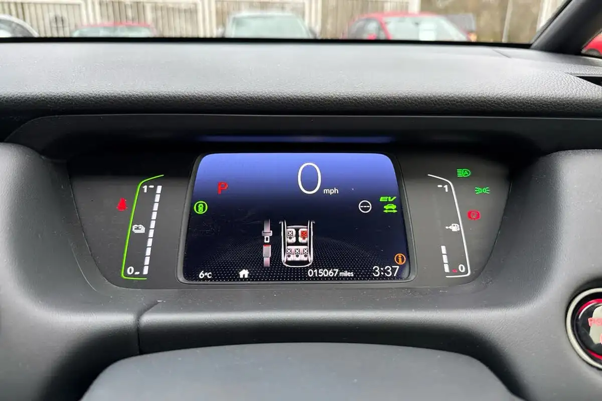 2022-honda-jazz-15-i-mmd-sr-109ps-big-10