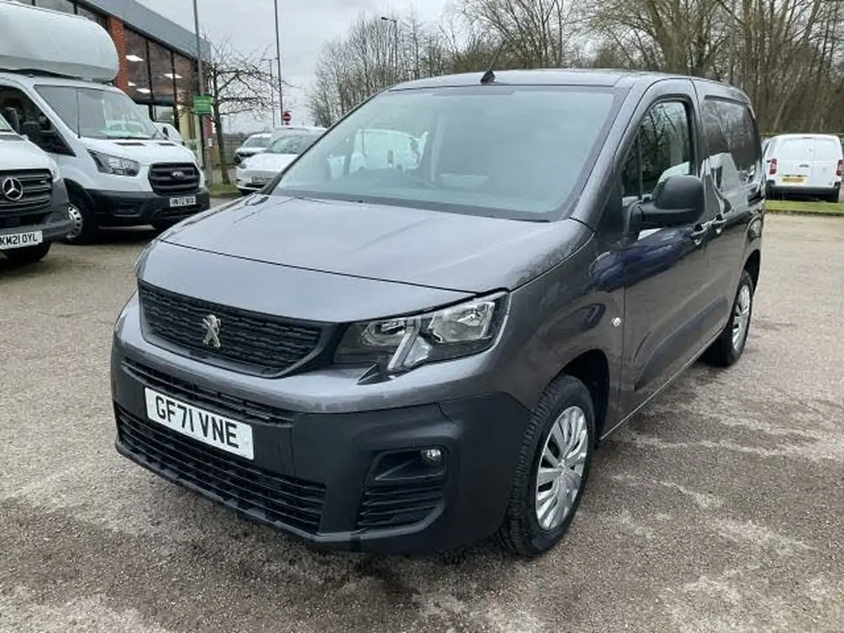 2021-peugeot-partner-15-bluehdi-1000-professional-premium-100pseu6d-big-3