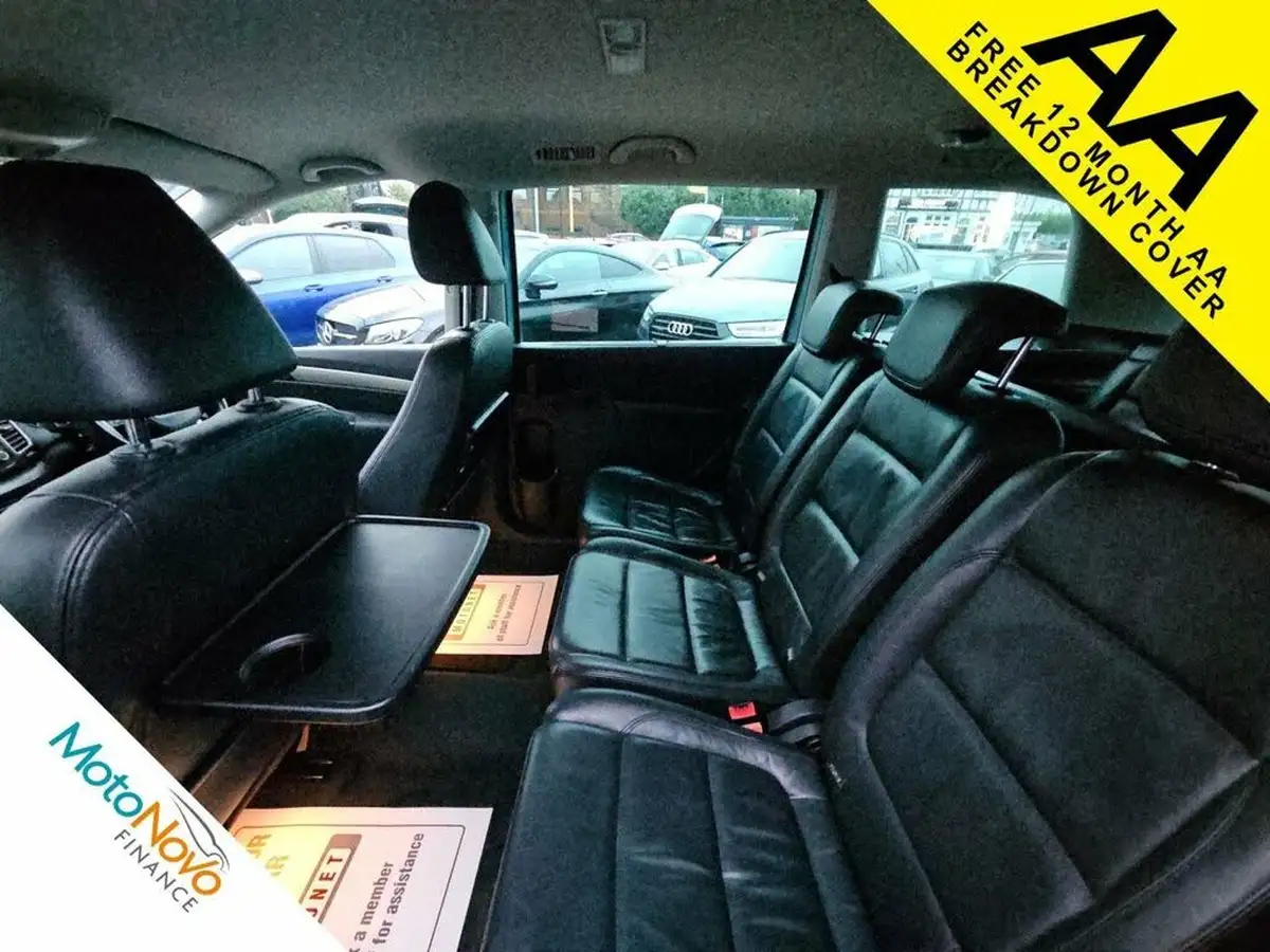 2011-seat-alhambra-14-se-big-11