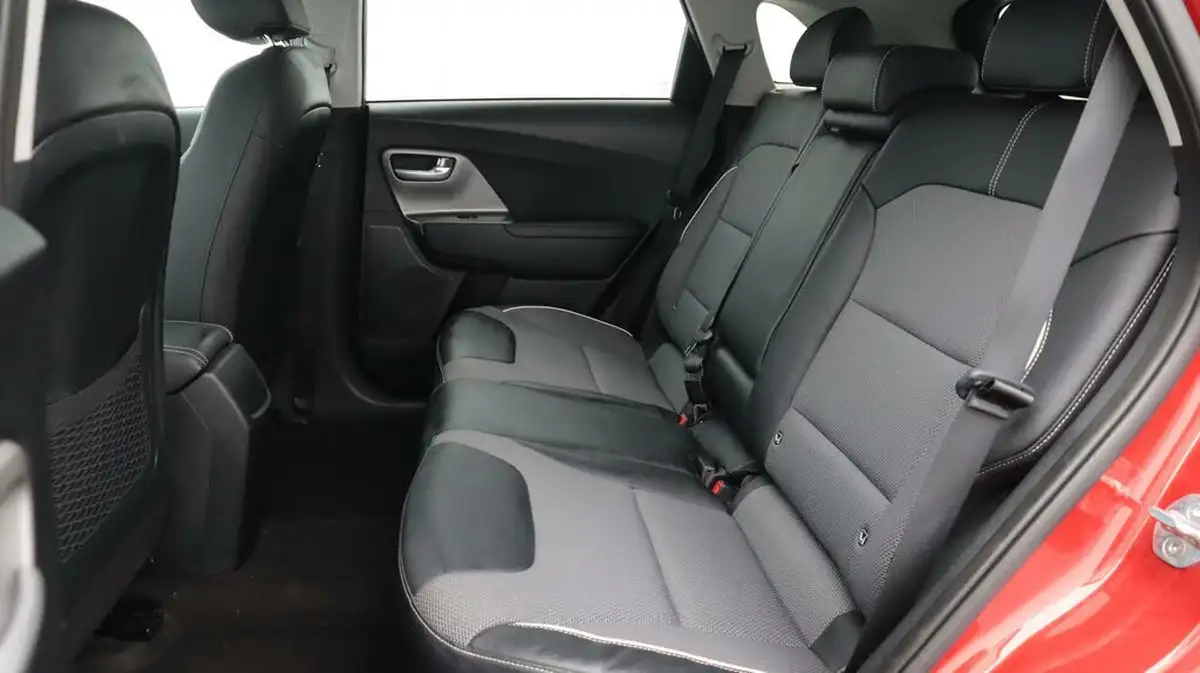 2022-kia-e-niro-ev-2-64-big-16