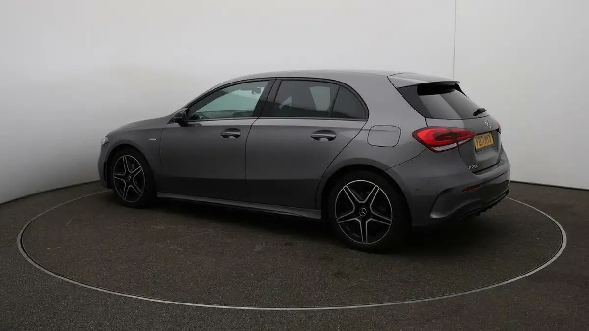 2022-mercedes-benz-a-class-13-a200-amg-line-executive-edition-hatchback-5d-7g-dct-big-28