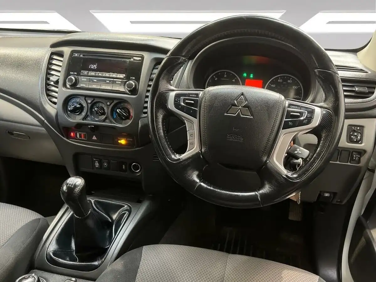 2019-mitsubishi-l200-24di-d-4life-eu6b-double-pickup-big-12