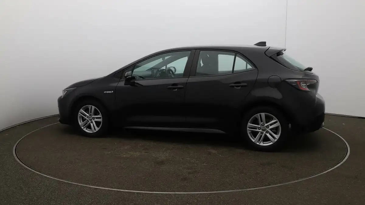 2021-toyota-corolla-18-vvt-i-icon-tech-spare-wheel-hatchback-5d-big-50